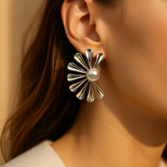 Bloom Pearl Fan Earrings - Kridha