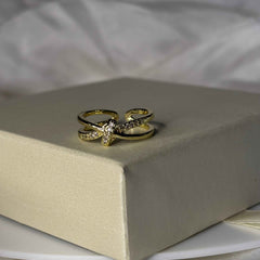 Entangled Beauty Ring