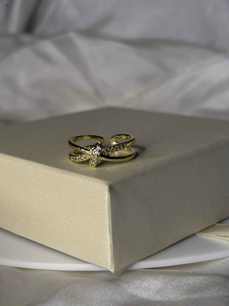 Entangled Beauty Ring