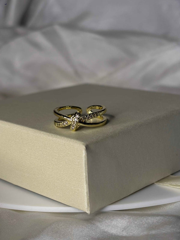 Entangled Beauty Ring