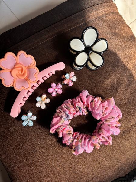 Blossom Charm 4-in-1 Hair Accessory Set