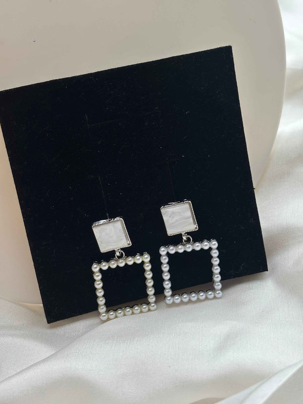 Pearl Frame Earrings