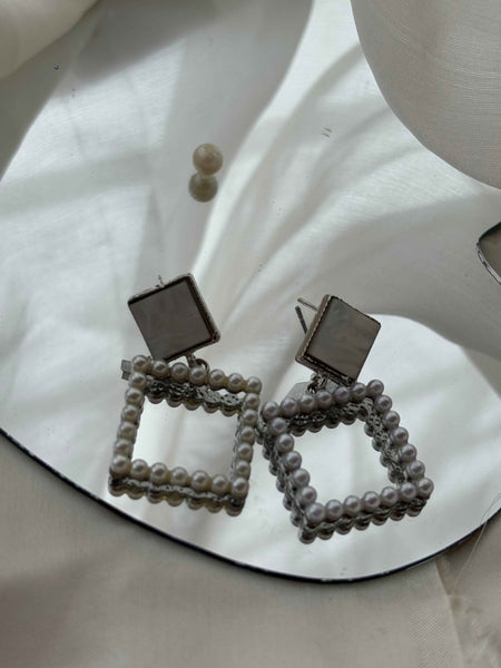 Pearl Frame Earrings