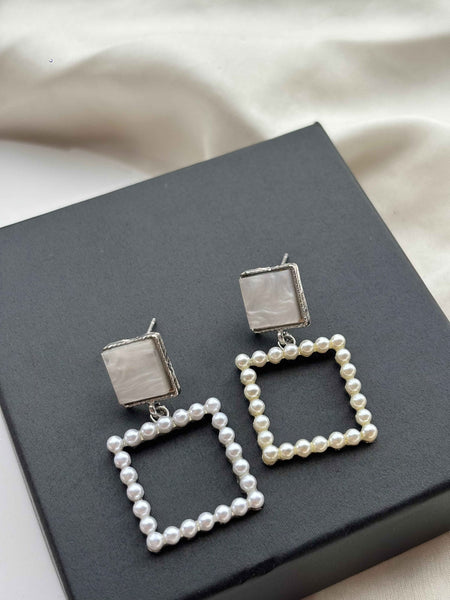 Pearl Frame Earrings