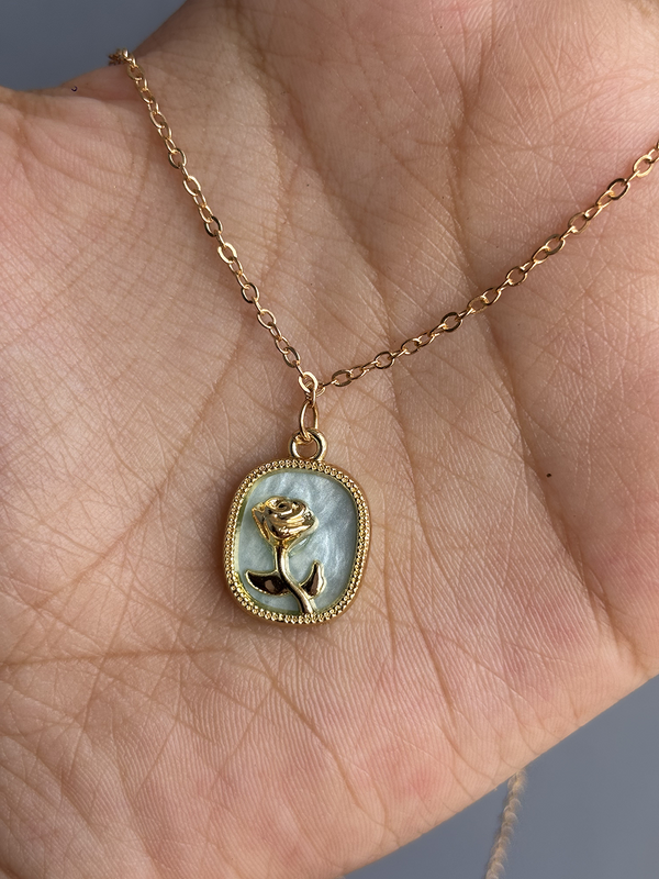 Rose Vintage Gold Plated Pendant
