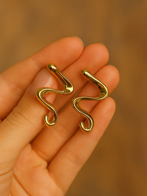 Snake Swirl Stud Earrings - Kridha