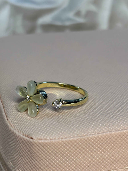 Flower Petal Spinner Ring