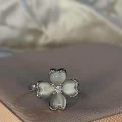 Luxe Petal Spinner Ring