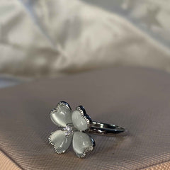 Ivory Blossom Spinner Ring