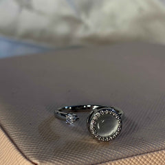 Orbit Spinner Ring