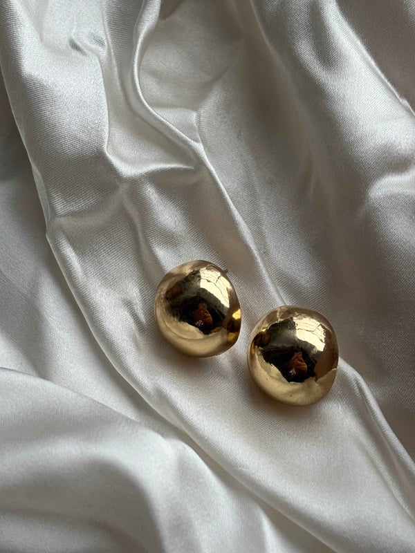 Round Gold Stud Earrings