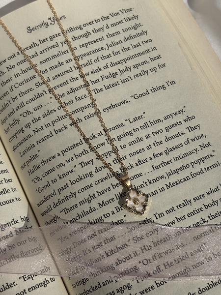 Antique Gold Blossom Square Pendant – Kridha