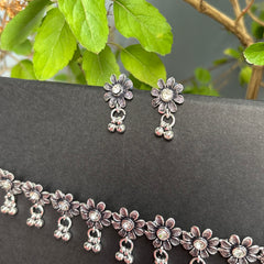 Boho Phool Choker Set