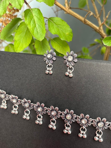 Boho Phool Choker Set