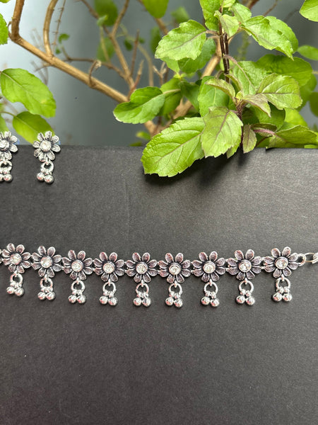 Boho Phool Choker Set