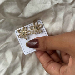 Daisy Glow Earrings
