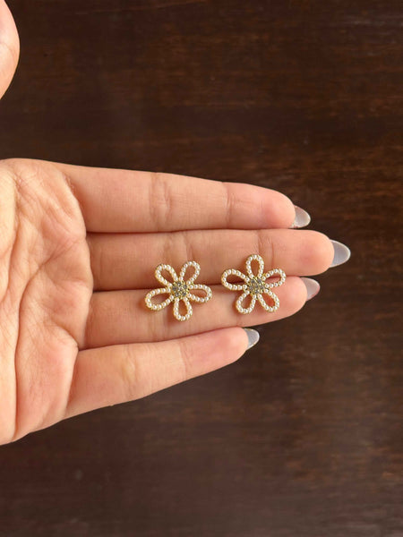 Daisy Glow Earrings