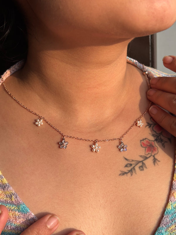 Flower Choker Set AD