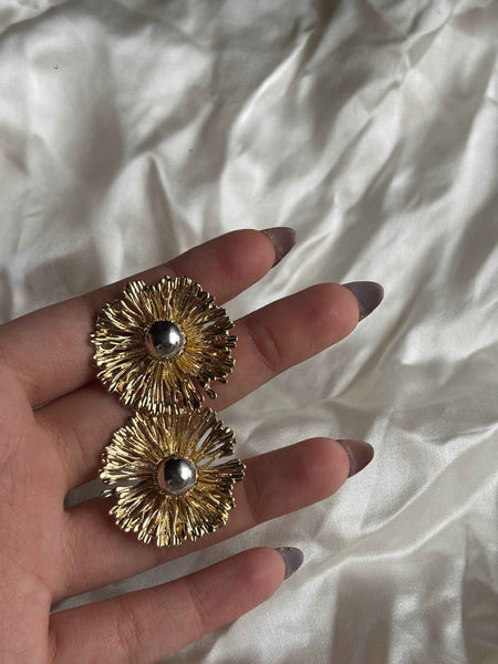 Golden Bloom Radiance Earrings