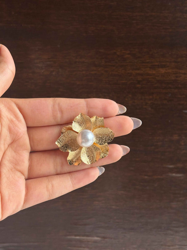 Golden Flora Studs