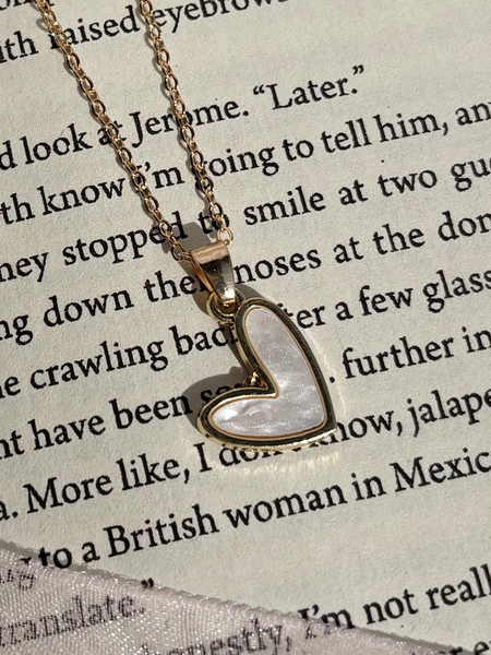 Golden Glow Heart Pendant – Kridha