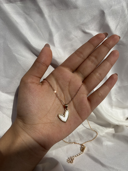Golden Glow Heart Pendant – Kridha