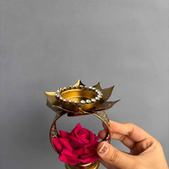 Rose Candle Stand