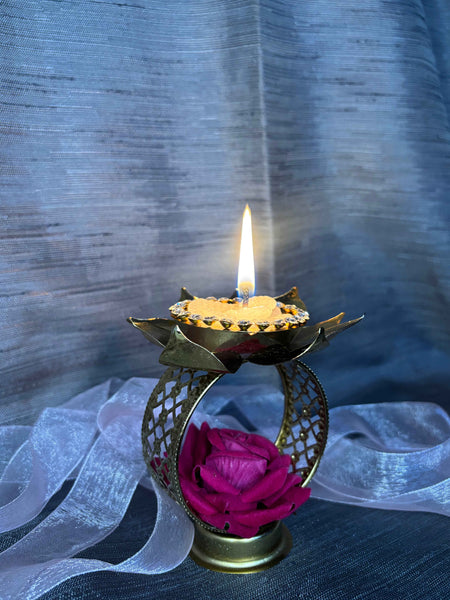 Rose Candle Stand