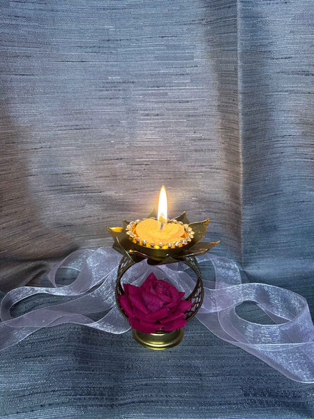 Rose Candle Stand