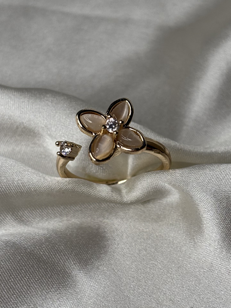 Petite Bloom Rose Gold Spinner Ring