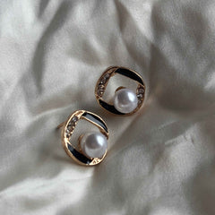 Pearl Aura Studs