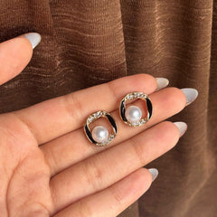 Pearl Aura Studs