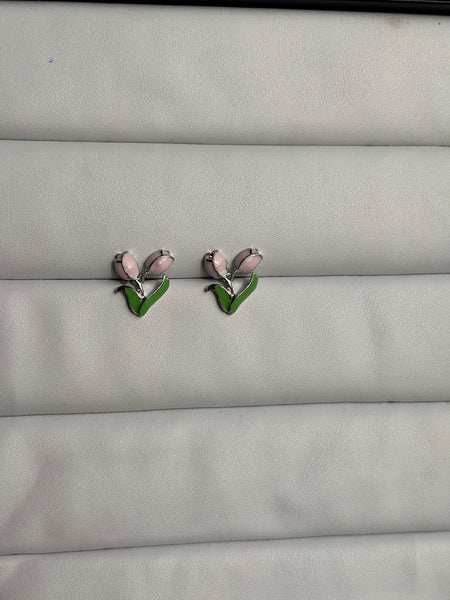 Pretty Tulip Studs