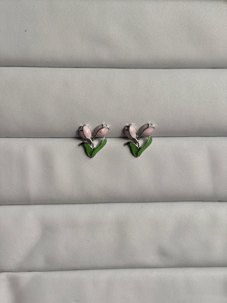 Pretty Tulip Studs