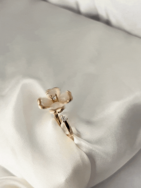 Ivory Blossom Rose Gold Spinner Ring