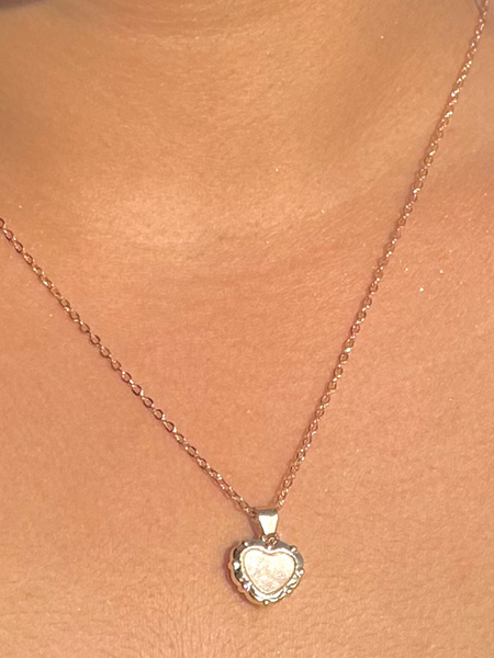 Vintage Golden Heart Charm Pendant – Kridha