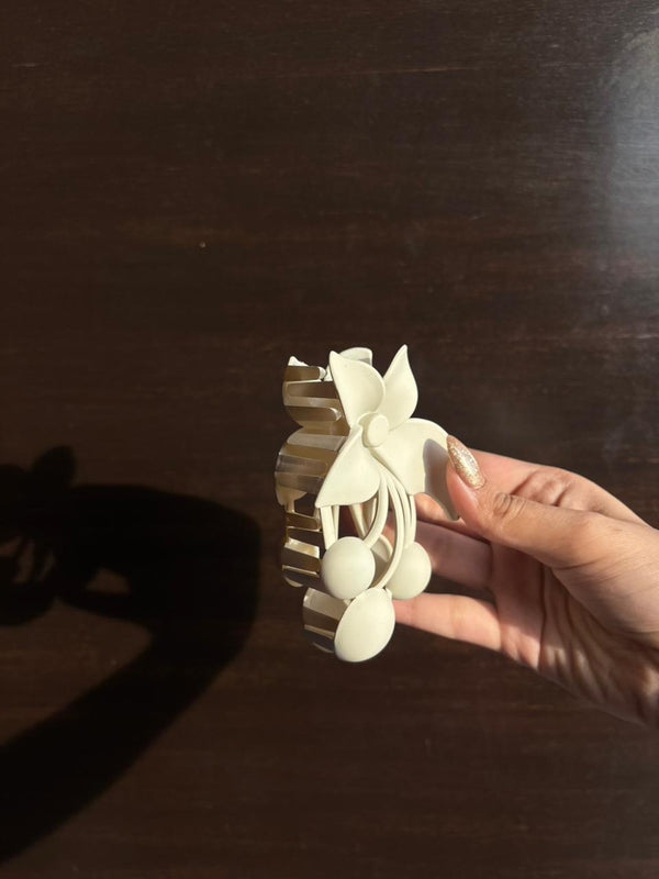 Matte Black Floral Hair Claw Clip