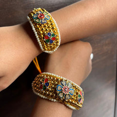 Rajputi Floral Meenakari Pearl Kada