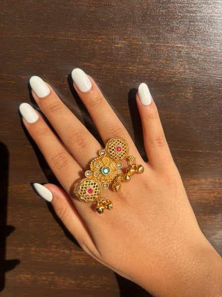 Rajputi Floral Kundan Ghungroo Ring